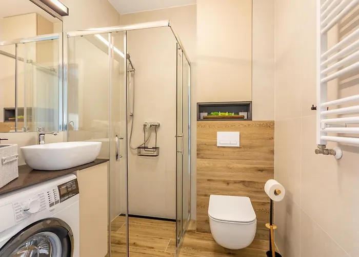 Kryształ Górski - Stone Hill *